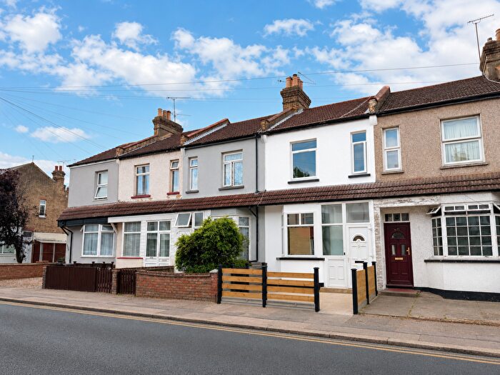 3 Bedroom Terraced House To Rent In Fairfax Drive, Westcliff-on-Sea, SS0