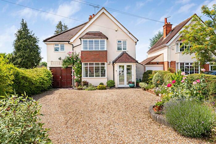 4 Bedroom Detached House For Sale In Beech Lane, Earley, RG6