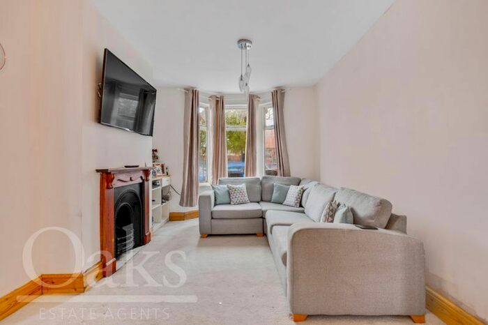 2 Bedroom Terraced House To Rent In Sandown Road, London, SE25