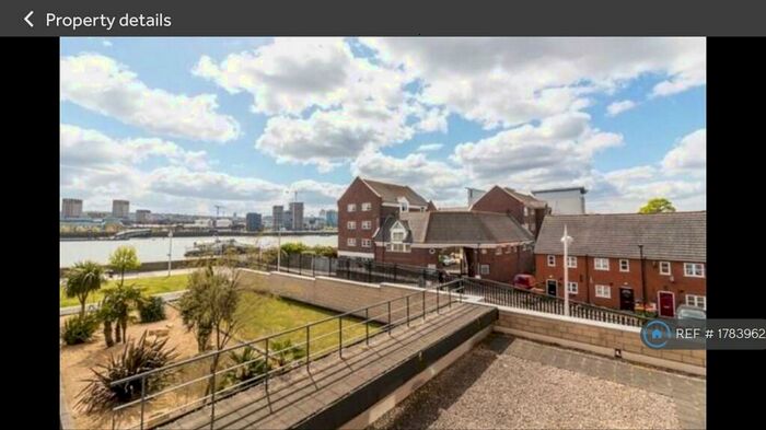 1 Bedroom Flat To Rent In Lowestoft Mews, London, E16