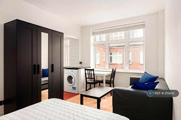 Studio To Rent In Cliffords Inn, London, EC4A