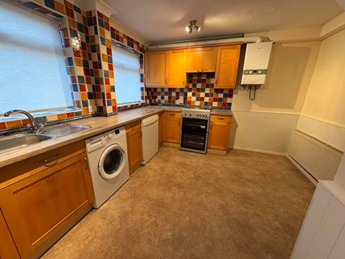 3 Bedroom Terraced House To Rent In Telford Avenue, Stevenage, Hertfordshire, SG2