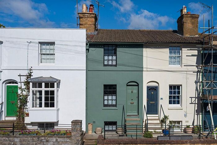 2 Bedroom Terraced House For Sale In Ospringe Road, Faversham, ME13