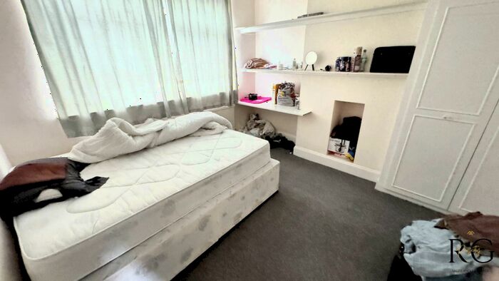 6 Bedroom Terraced House To Rent In Lodge Causeway, Bristol, BS16