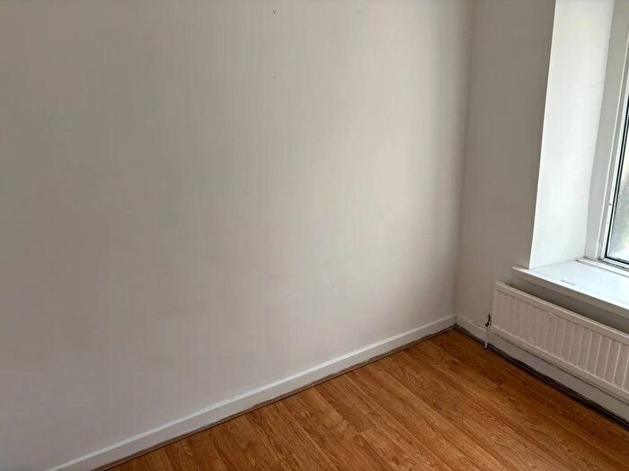 2 Bedroom Terraced House To Rent In Neath, SA11