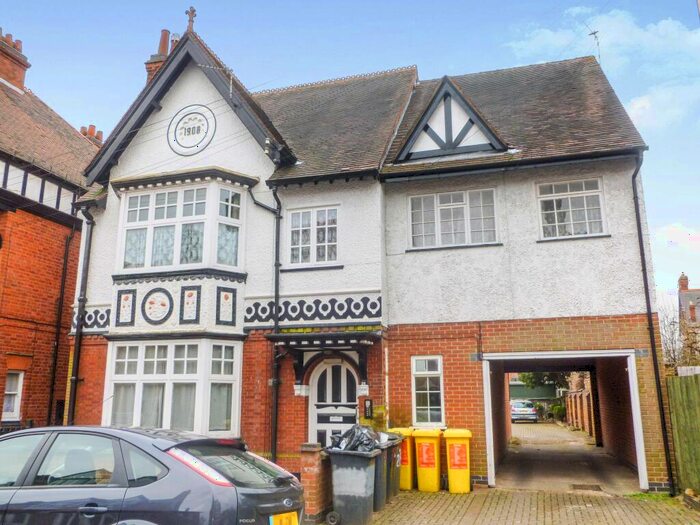 1 Bedroom Flat To Rent In Ashleigh Road, Leicester, LE3