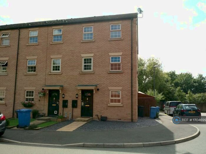 2 Bedroom End Of Terrace House To Rent In Towpath Way, Spondon, Derby, DE21