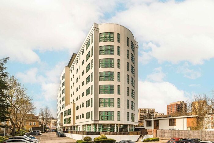2 Bedroom Flat For Sale In Aitman Drive, Brentford, TW8