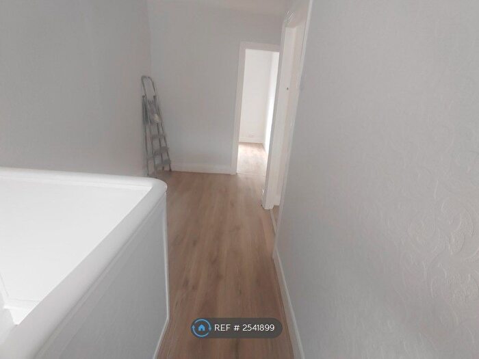 4 Bedroom Terraced House To Rent In Leopold Street, Jarrow, NE32