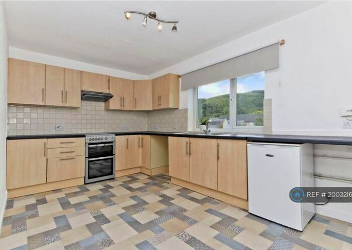 3 Bedroom Flat To Rent In Miller Street, Innerleithen, EH44
