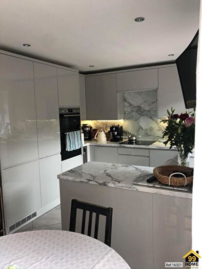 3 Bedroom End Of Terrace House For Sale In Clover Leas, Epping, Essex, CM16