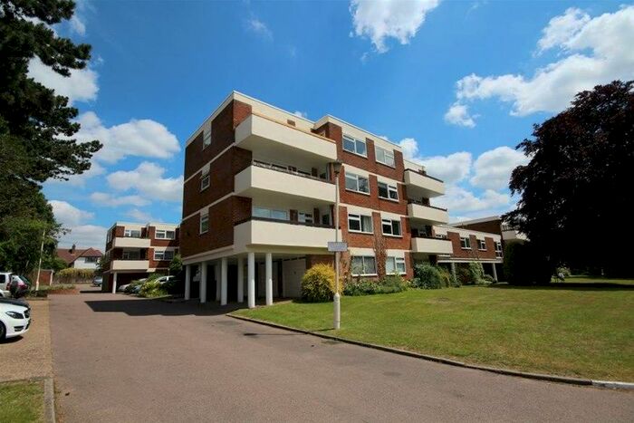 2 Bedroom Flat To Rent In Carlton Road, Harpenden, Harpenden, AL5