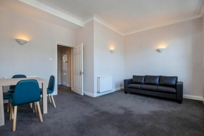 1 Bedroom Flat To Rent In St Georges Drive, Pimlico, London, SW1V
