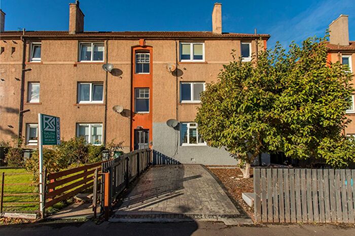 2 Bedroom Flat For Sale In / Northfield Farm Avenue, Northfield, Edinburgh, EH8