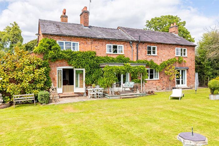 4 Bedroom Detached House For Sale In Windmill Cottage, Wrexham Road, Burland, Nantwich, CW5