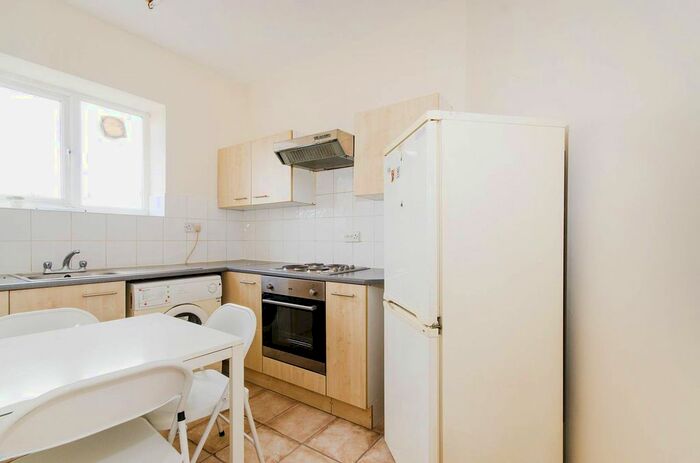 1 Bedroom Flat To Rent In Northolt Road, South Harrow, Harrow, HA2