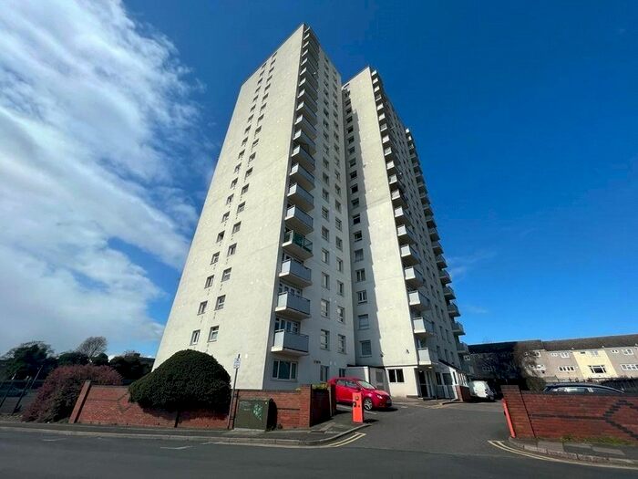 1 Bedroom Flat To Rent In Okement Drive, Wolverhampton, West Midlands, WV11