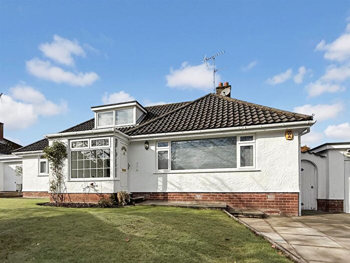 4 Bedroom Detached Bungalow For Sale In Rhodesway, Heswall, Wirral, CH60