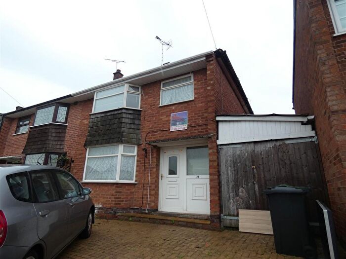 3 Bedroom Semi-Detached House To Rent In Lonsdale Road, Thurmaston, Leicester, LE4