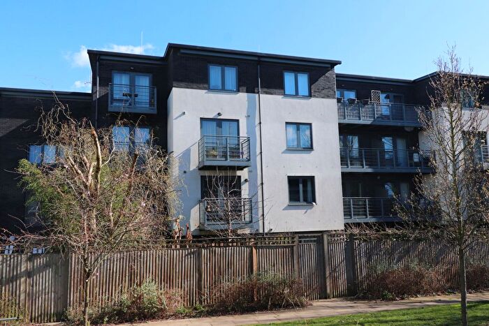 1 Bedroom Flat To Rent In Biggerstaff Street, Finsbury Park, London, United Kingdom, N4