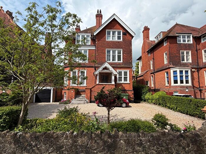 1 Bedroom Property For Sale In Earls Avenue, Folkestone, Kent, CT20