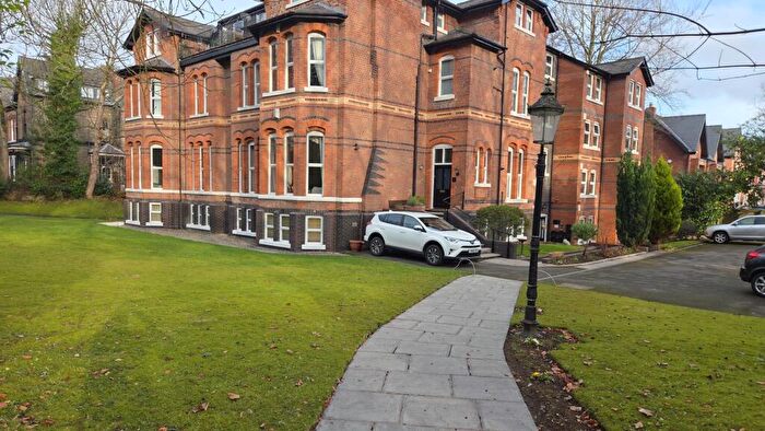 2 Bedroom Apartment For Sale In Ellesmere Road, Eccles, M30