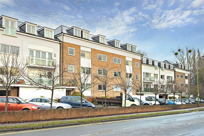 2 Bedroom Flat For Sale In Brook Court, Watling Street, Radlett, Hertfordshire, WD7