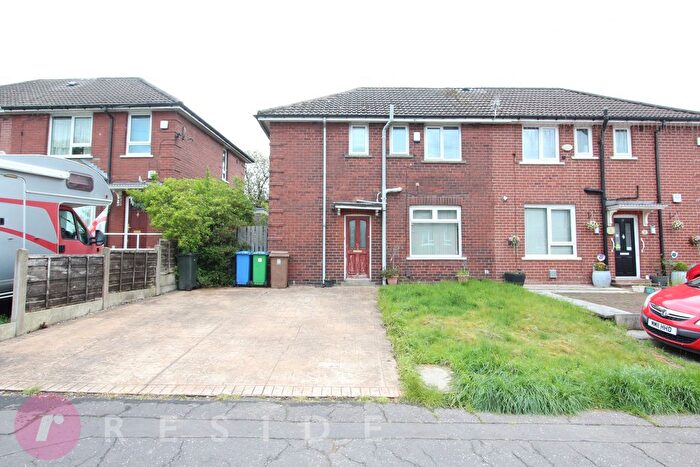 3 Bedroom Semi-Detached House For Sale In Chatburn Avenue, Castleton, Rochdale, OL11