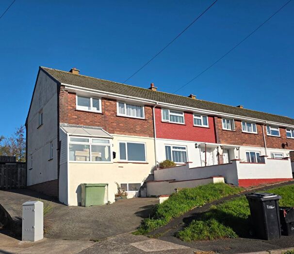 3 Bedroom End Of Terrace House To Rent In Pimm Road, Paignton, TQ3