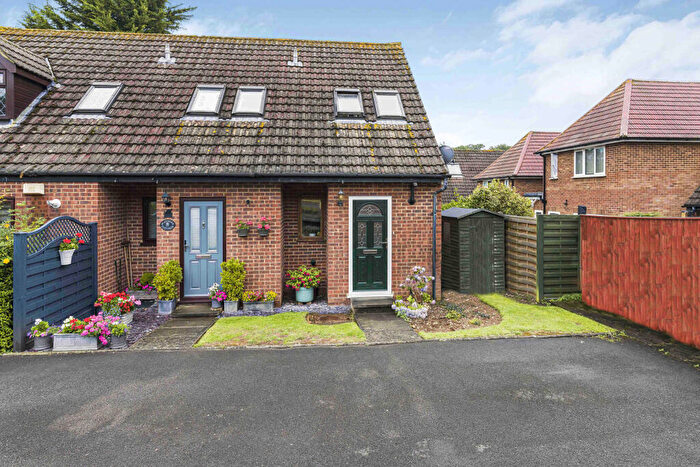 1 Bedroom End Of Terrace House For Sale In May Tree Close, Marlow Bottom, Buckinghamshire, SL7