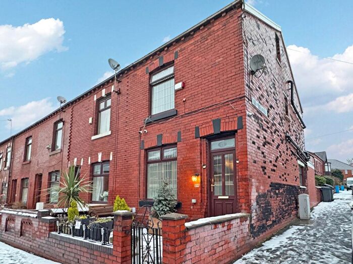 2 Bedroom End Of Terrace House For Sale In Hebron Street, Heyside, OL2