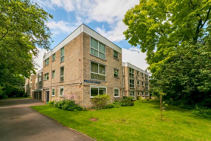 2 Bedroom Flat To Rent In Clarendon Court, Kew Gardens Road, Kew, Richmond, Surrey, TW9