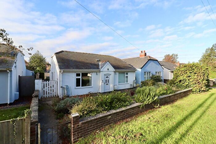 3 Bedroom Detached Bungalow For Sale In Sleaford Road, Bracebridge Heath, LN4