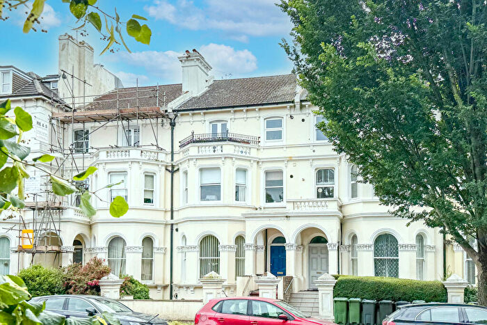 3 Bedroom Duplex For Sale In Sia House, The Avenue, Eastbourne, East Sussex, BN21