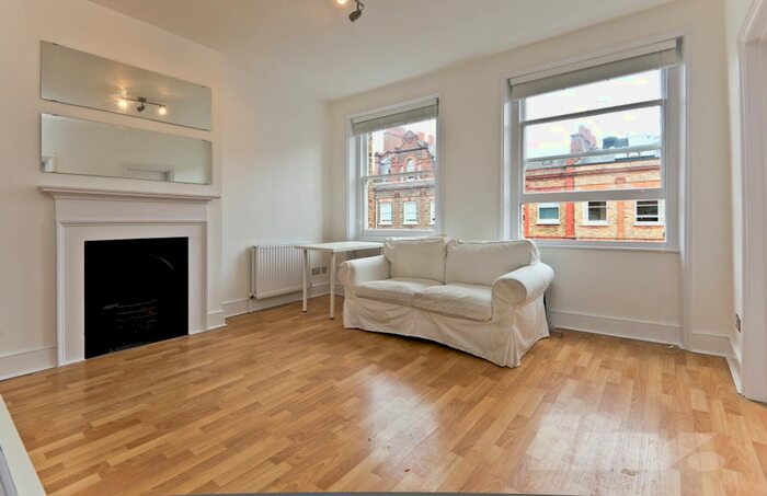 Studio To Rent In Nottingham Place, Marylebone, W1U