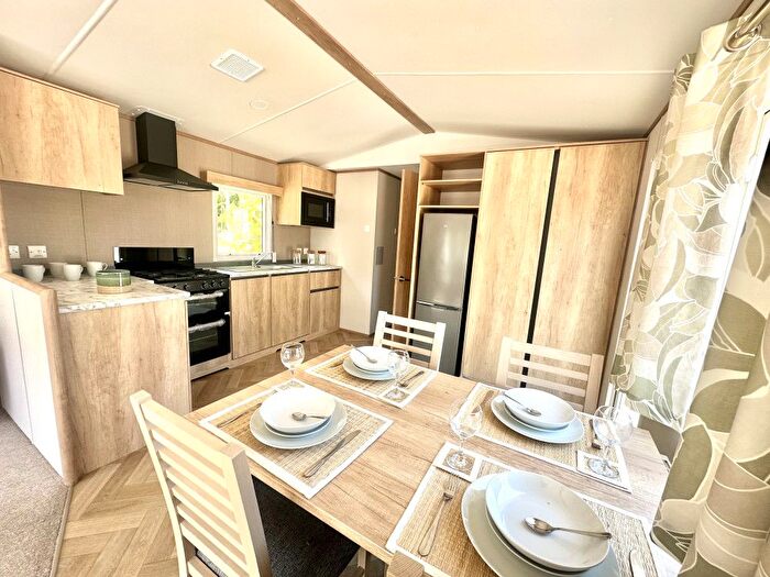 2 Bedroom Park Home For Sale In Wyreside, Out Rawcliffe, Preston, PR3