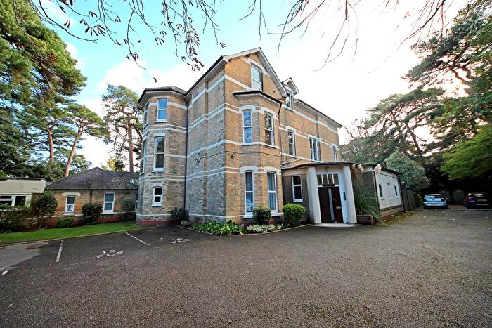 2 Bedroom Flat To Rent In Christchurch Road, Bournemouth, BH1