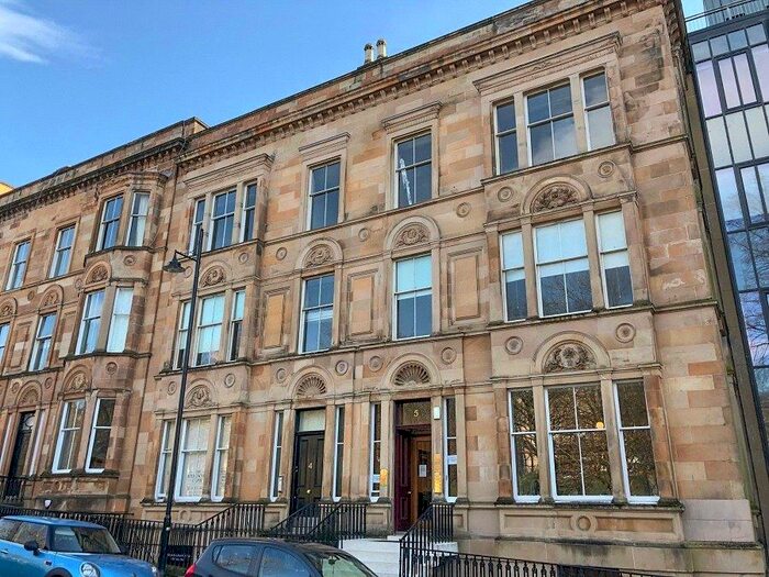 3 Bedroom Flat To Rent In La Belle Place, Glasgow, G3