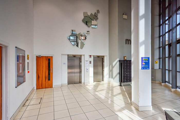 2 Bedroom Apartment To Rent In Spacious Top Floor Apartment With Stunning Views And Allocated Parking, S3