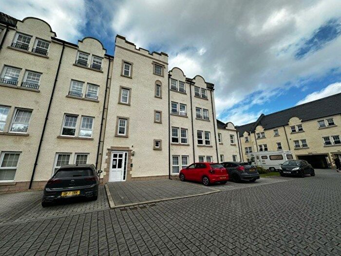 2 Bedroom Flat To Rent In Kinness House, St Andrews, Fife, KY16