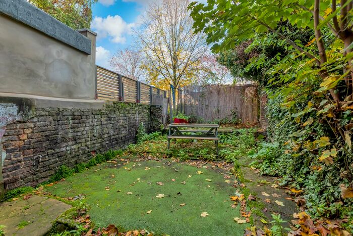 5 Bedroom Terraced House To Rent In Mount Terrace, Whitechapel, London, E1