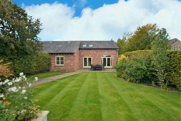 3 Bedroom Semi-Detached House To Rent In Cranage Manor, Knutsford Road, Cranage, CW4