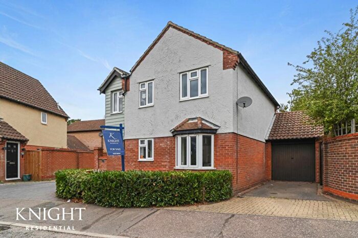 4 Bedroom Detached House For Sale In Dale Close, Stanway, Colchester, CO3