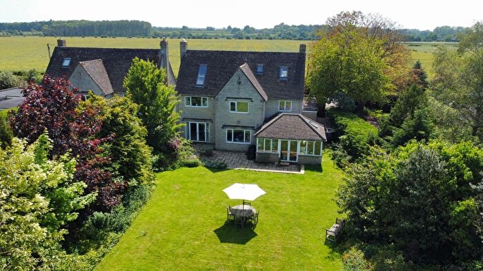 5 Bedroom Detached House For Sale In London Road, Poulton, Cirencester, Gloucestershire, GL7