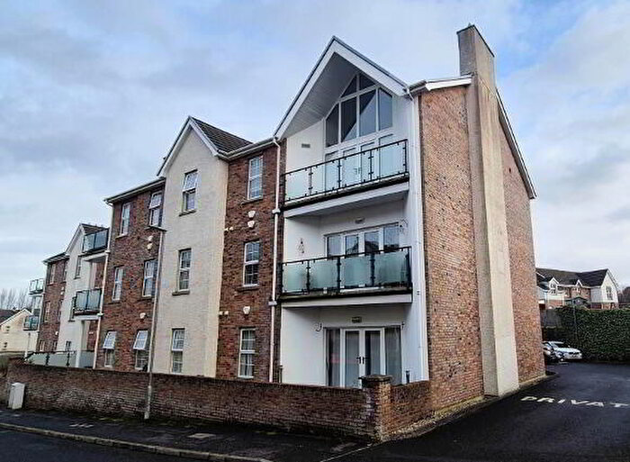 2 Bedroom Apartments For Sale In Waterfoot Park, Derry, BT47