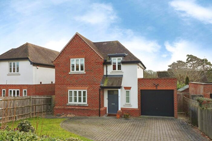 3 Bedroom Detached House To Rent In Church Street, Welwyn, AL6