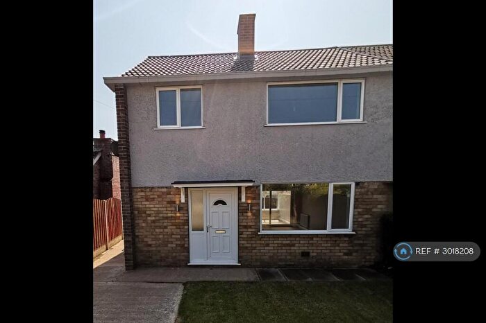 3 Bedroom Semi Detached House To Rent In Bainbridge Rd, Bolsover, S44