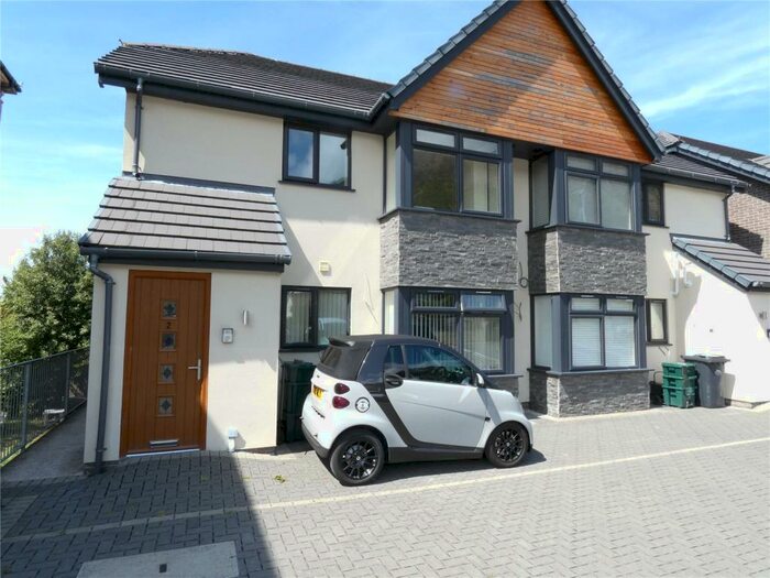 2 Bedroom Apartment To Rent In Apartment, Penmaenmawr Road, Llanfairfechan, LL33