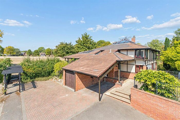 Property For Sale In Marsh Drive, Great Linford, Milton Keynes, MK14