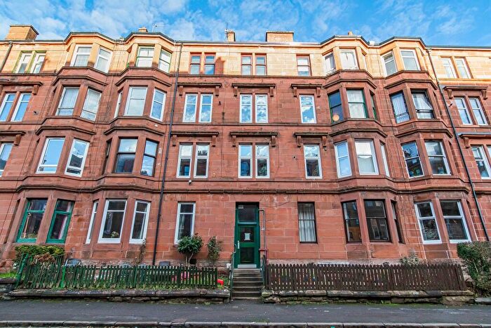2 Bedroom Flat For Sale In White Street, Glasgow, G11